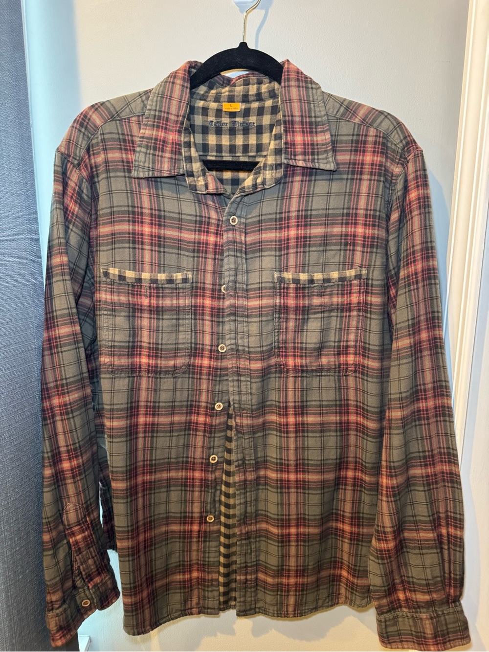 Tailor Vintage Plaid Button-Down Shirt in Olive Green and Red